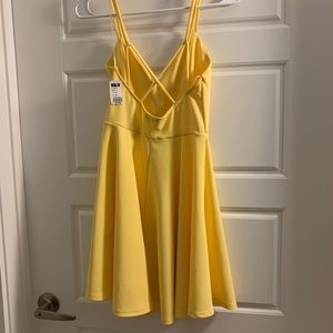 Yellow spring dress